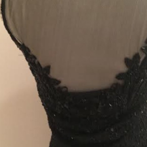 SILK BEADED STUNNNING EVENING GOWN STEINAY SILK BEADED - 6 OR 8 - Picture 3 of 7